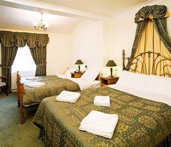 Acorn Guest house 4*